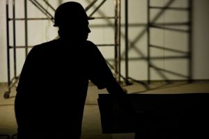 Modern-slavery-construction-worker-silhouette_660-300x200.jpg